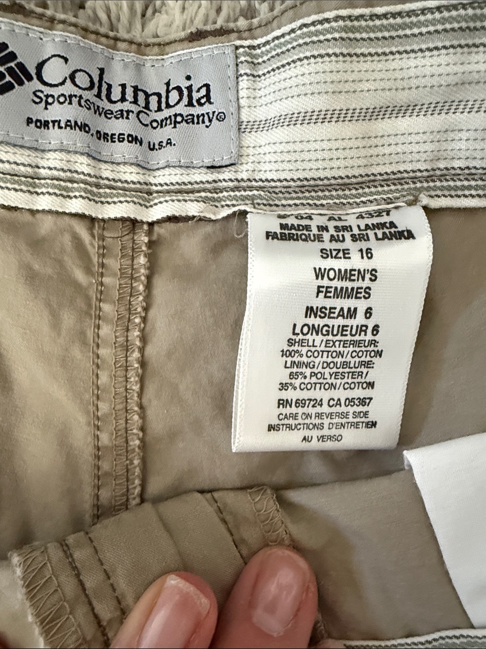 Columbia sportswear Tan Cargo Bermuda Shorts Lightweight Summer hiking outdoor - Picture 3 of 9